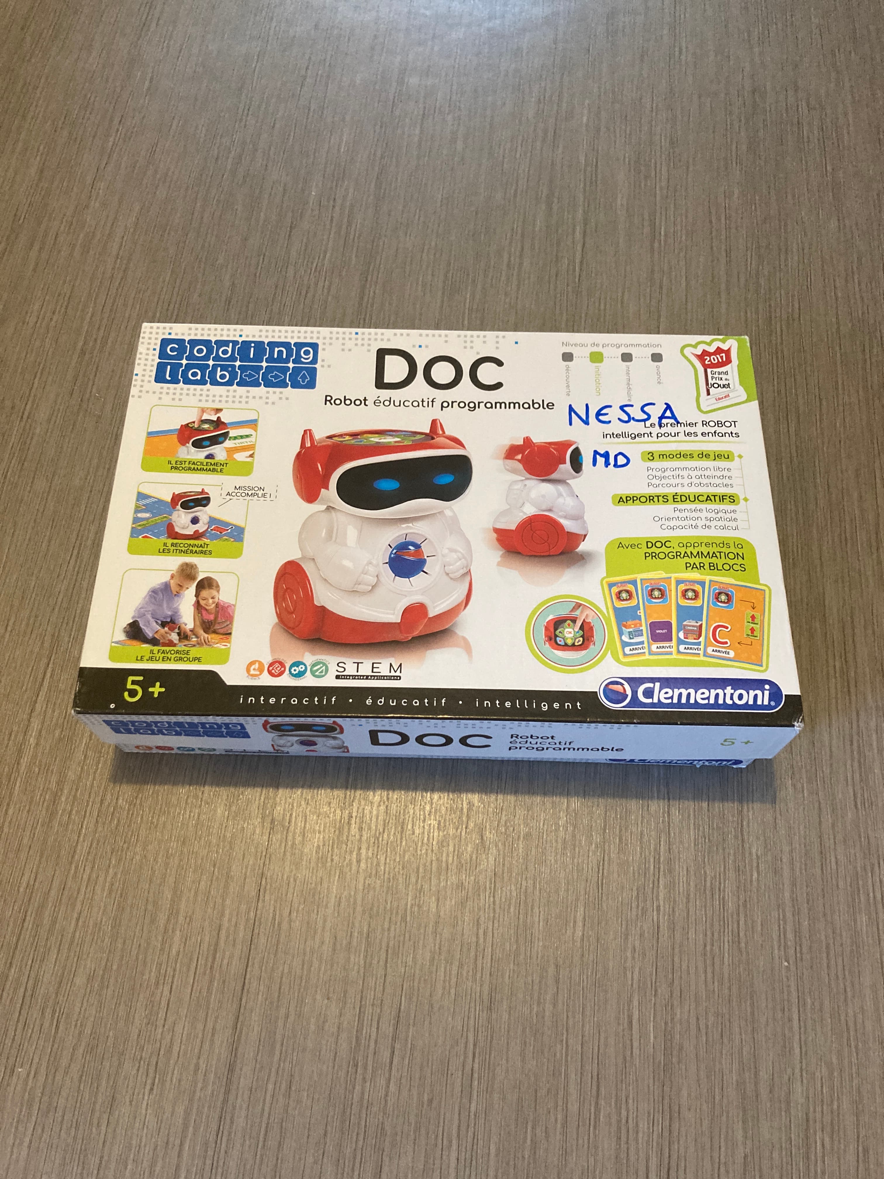 Doc robot éducatif programmable